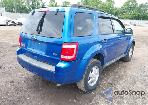 2011 Ford Escape Xlt из США, поврежденный, VIN 1FMCU9DG8BKA61208